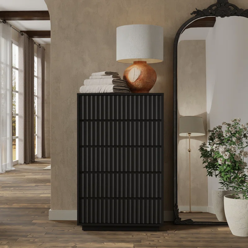 Paloma 5 - Drawer Dresser Black