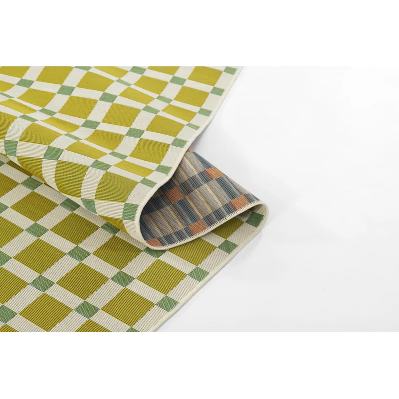 Icon Geometric Indoor Outdoor Green Rug Rectangle 5'3" x 7'6"