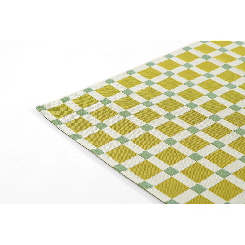 Icon Geometric Indoor Outdoor Green Rug Rectangle 5'3" x 7'6"