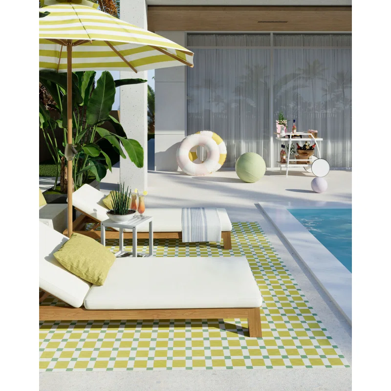 Icon Geometric Indoor Outdoor Green Rug Rectangle 5'3" x 7'6"
