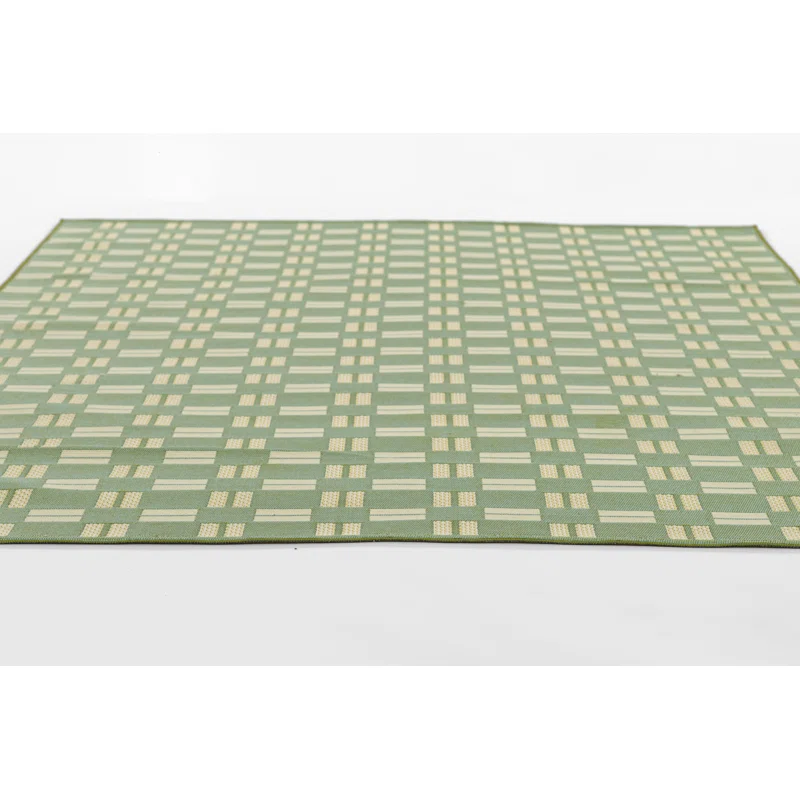 Icon Geometric Indoor Outdoor Green Rug Rectangle 2' x 3'
