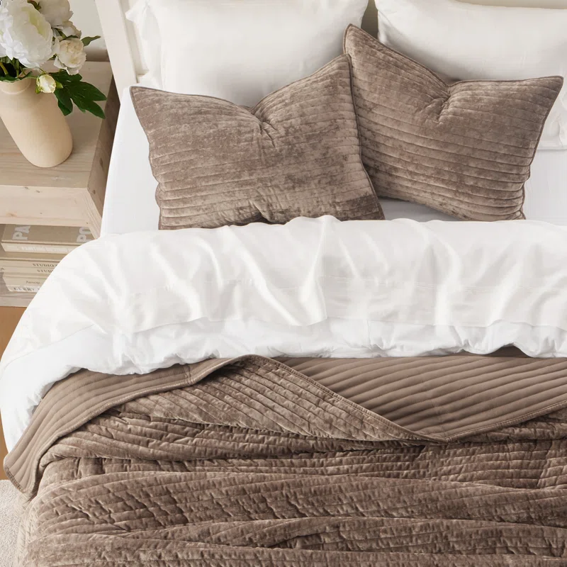 Luxe Velvet Channel Quilt Set King Quilt + 2 King Pillow Shams,Mocha Brown