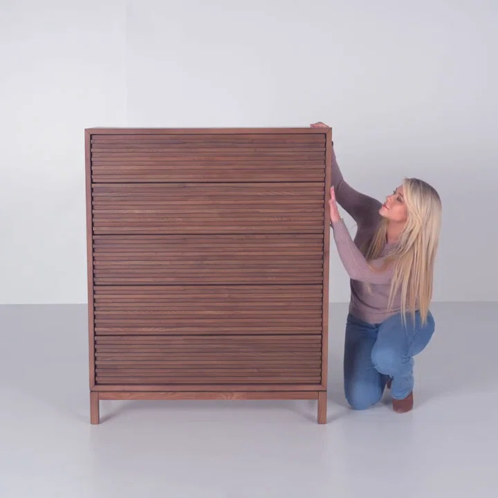 Finnian 5 - Drawer Dresser Walnut